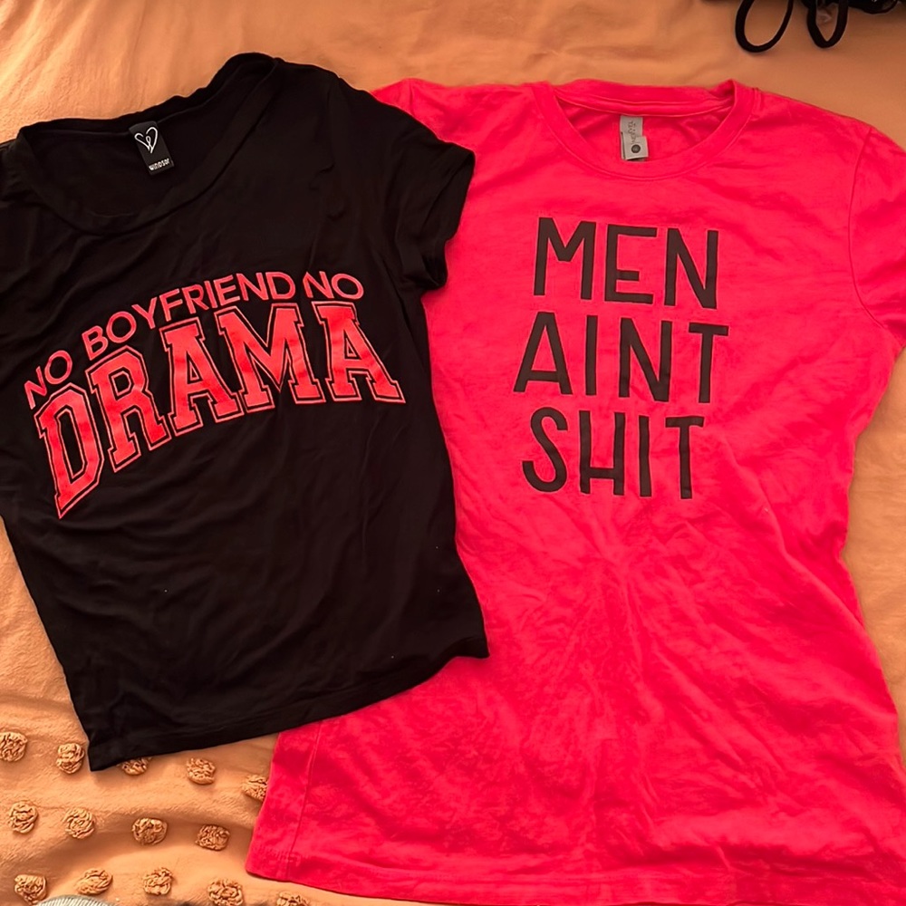 No boyfriend no drama crop tee & men ain’t shit tee